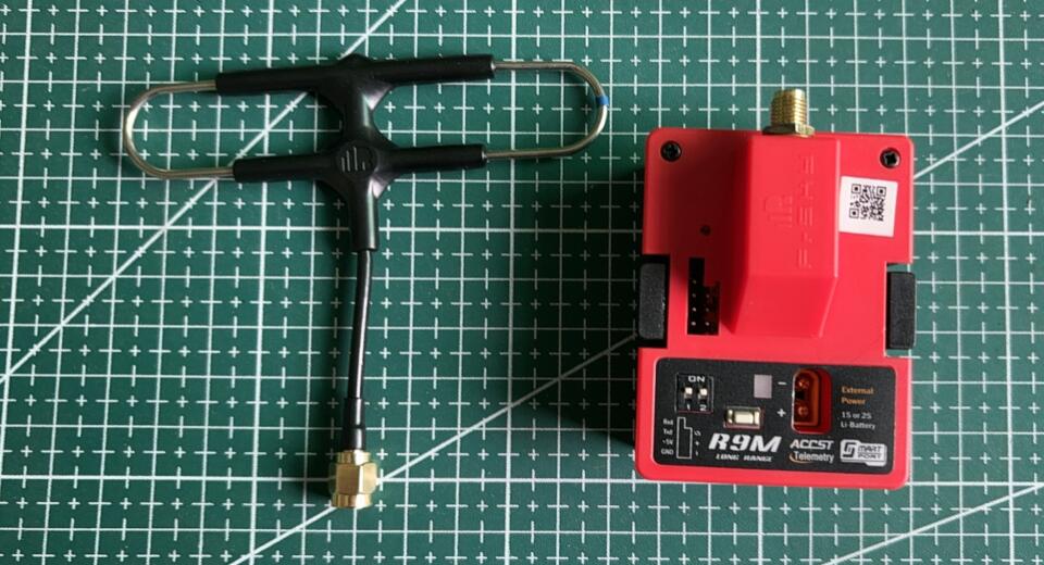 FrSky R9M ACCST 900MHz super L - Frsky Receiver Module avis et prix